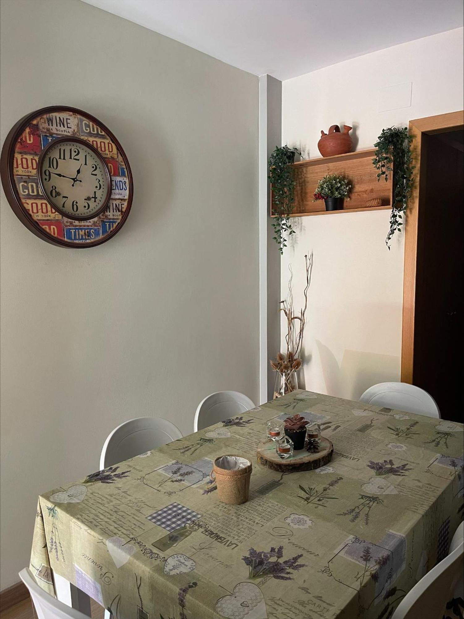 Apartameto Verena Deluxe 과르디올라 데 베르가 외부 사진